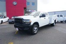 2024 RAM 3500 Chassis Cab Tradesman