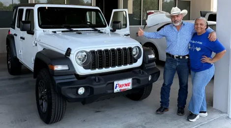 Congratulations to Mr and Mrs Arellano on purchasing a 2025 Jeep Wrangler